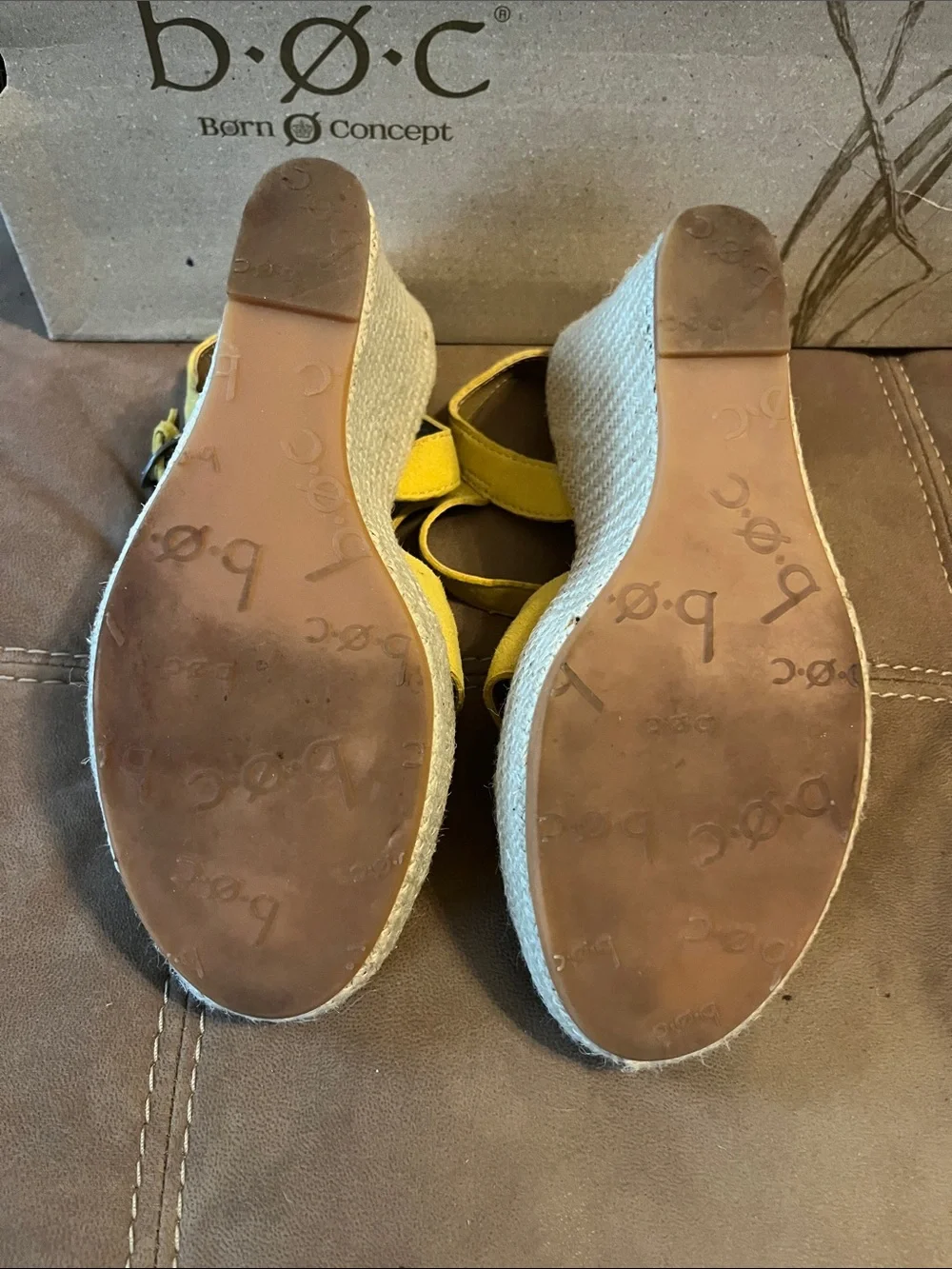 B.ø.c sunny yellow